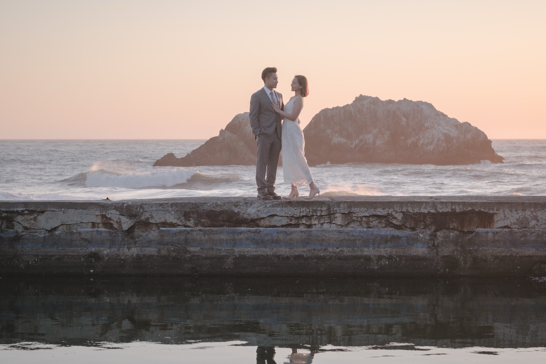 Elaine and Sims — an evening portrait session at Sutro Baths